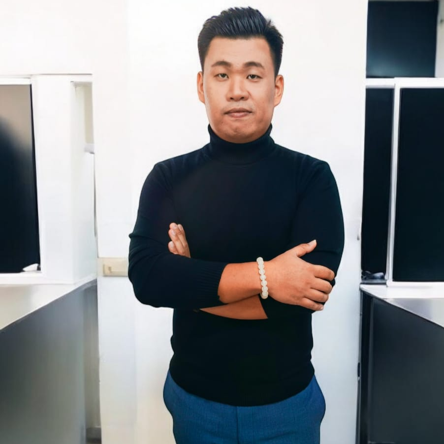 Simon L.H Chuah profile picture