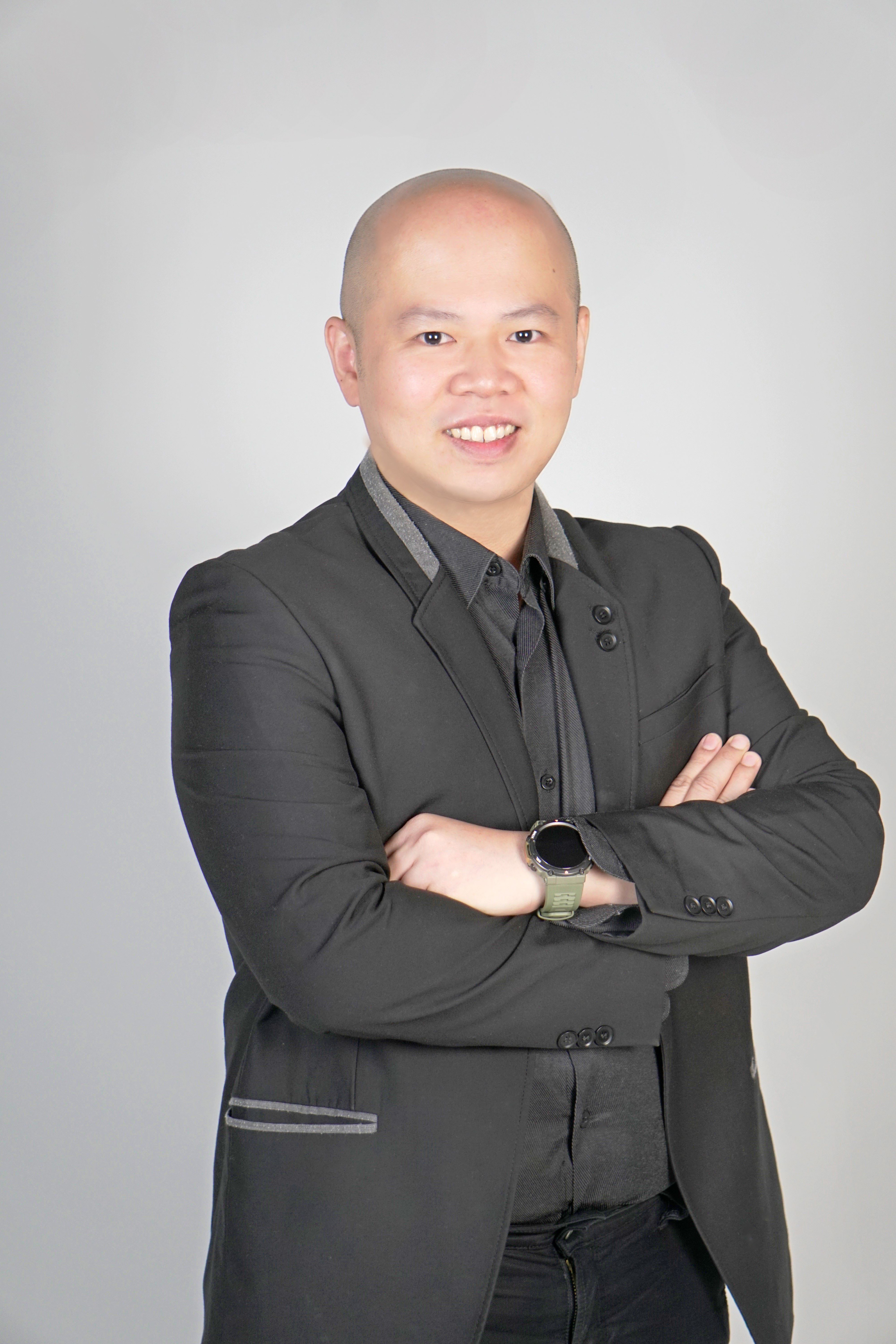 James Poong profile picture
