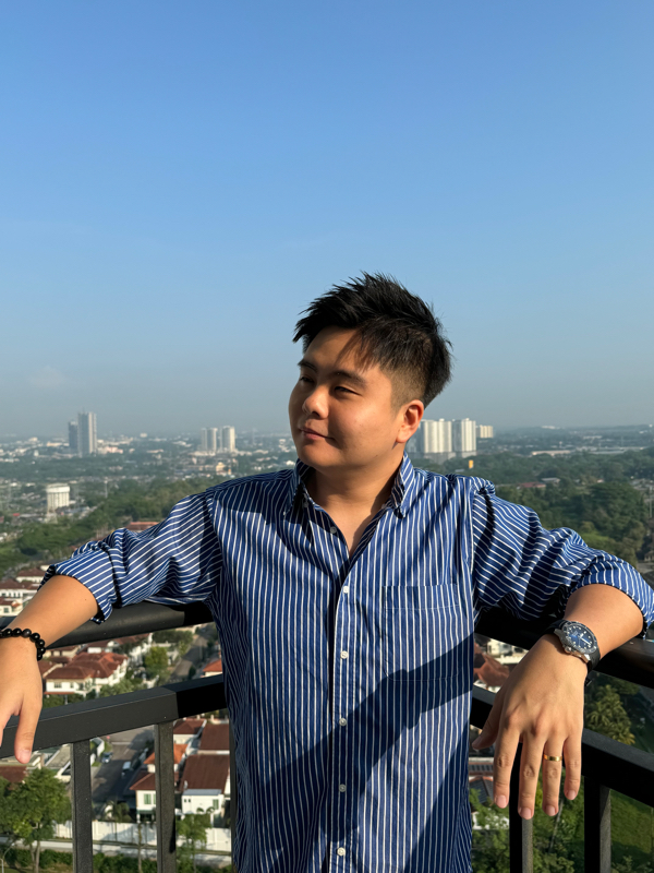 ZEV TAN profile picture
