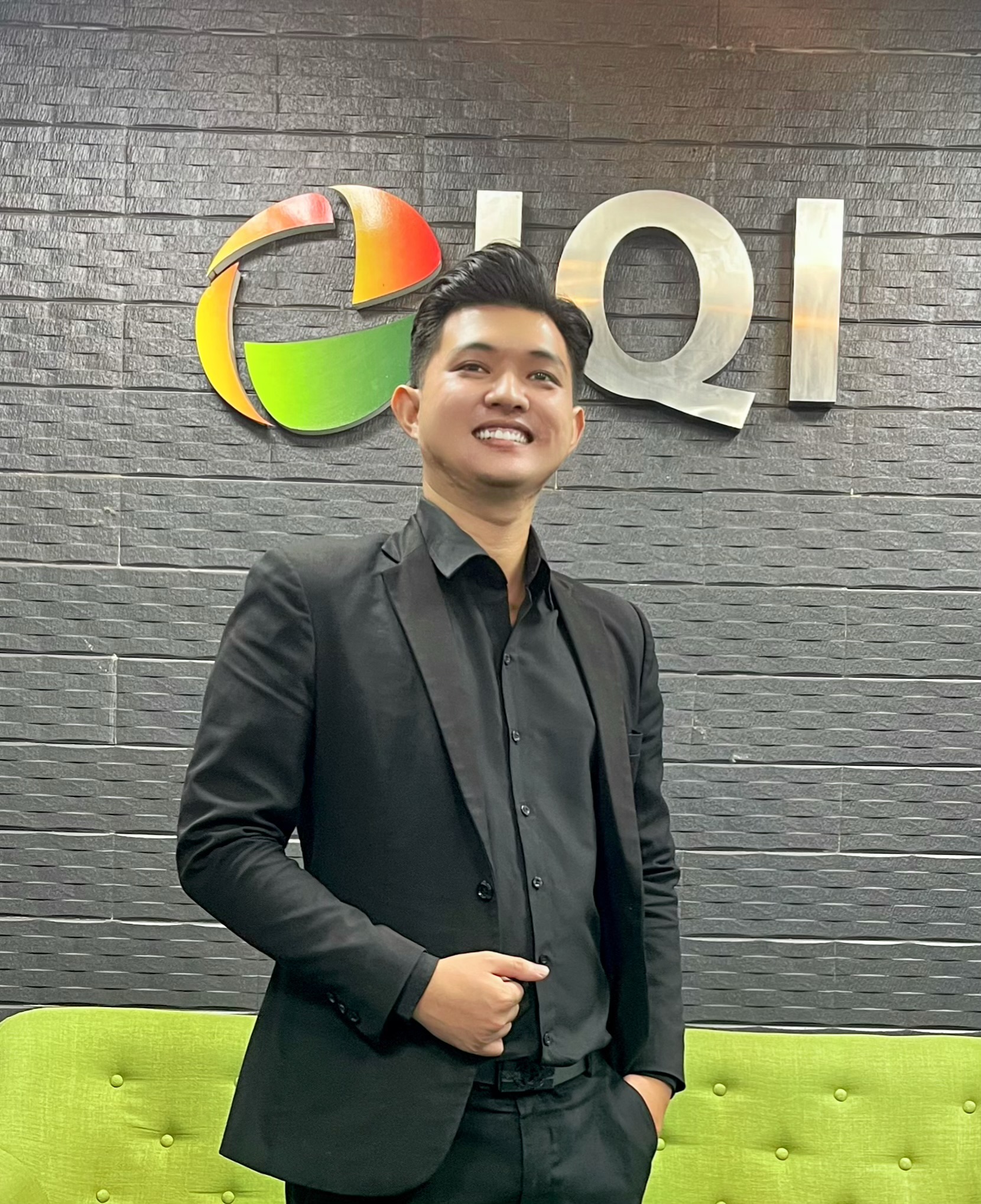 Le Thanh Long profile picture