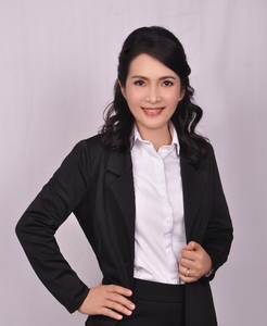 May Pang's profile picture