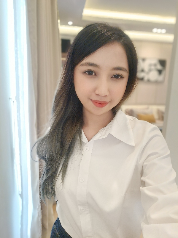Nur profile picture