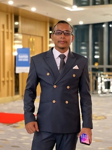 Razlan Arif's profile picture