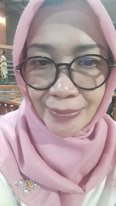 Ine yuliani dhiyati's profile picture