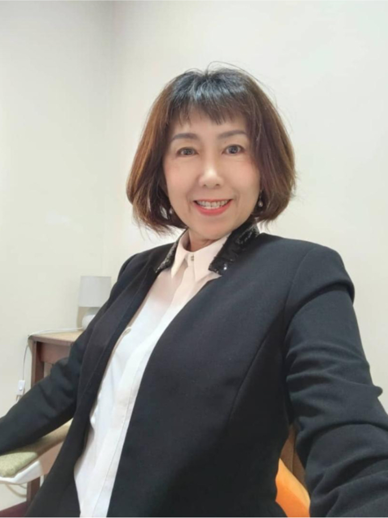 Crystal Yong  profile picture