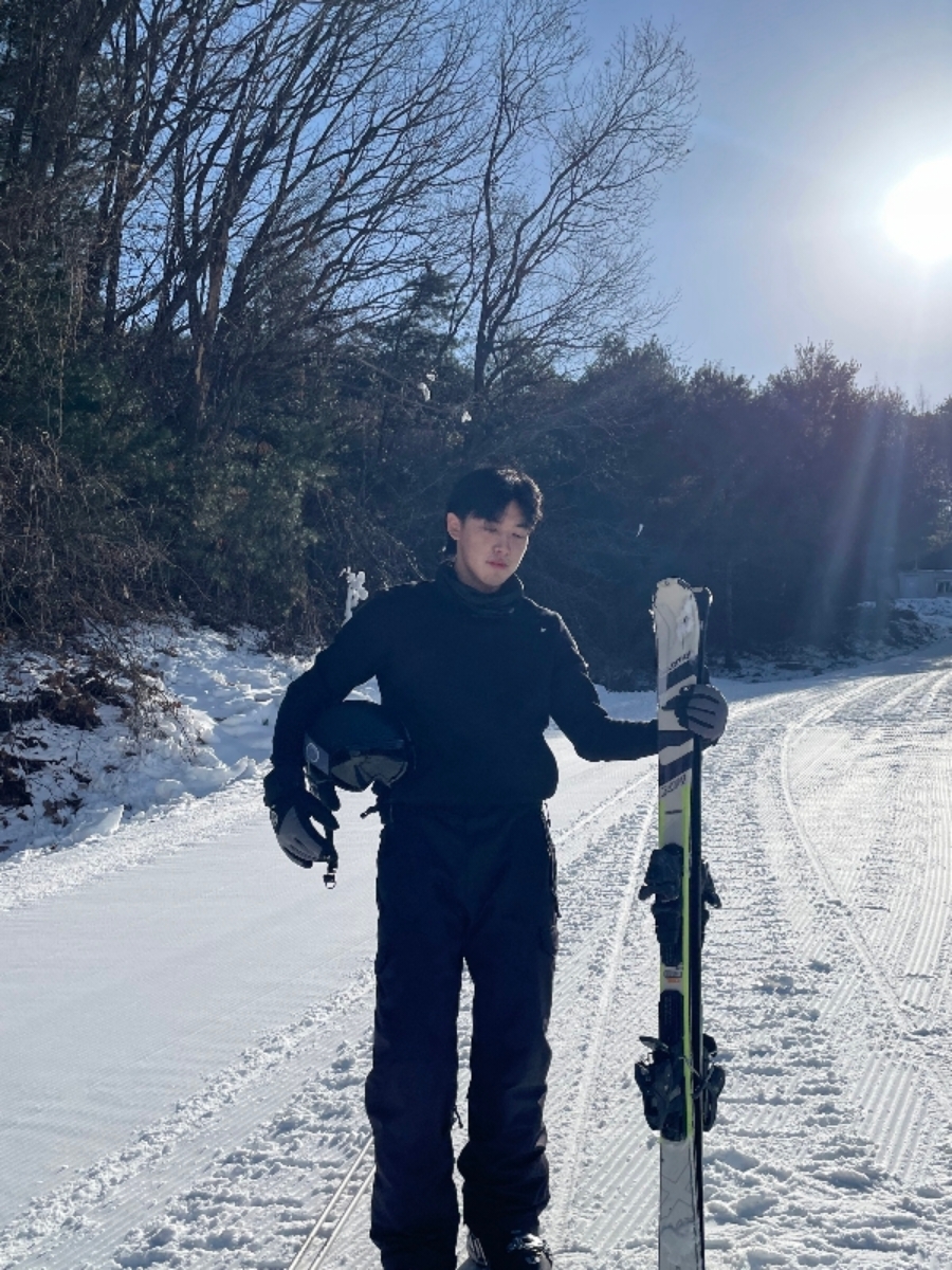 Yong  profile picture